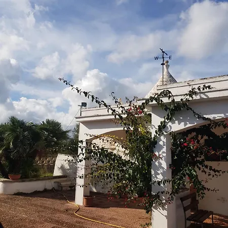 Holiday home Trullo Luce *