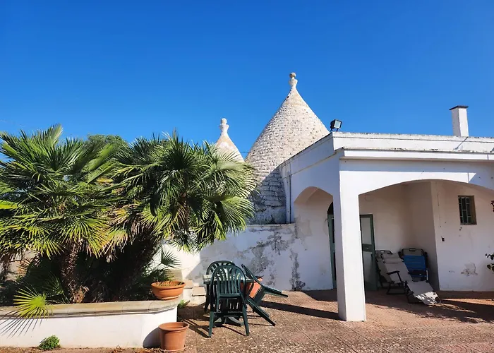 펜션 Trullo Luce 오스투니